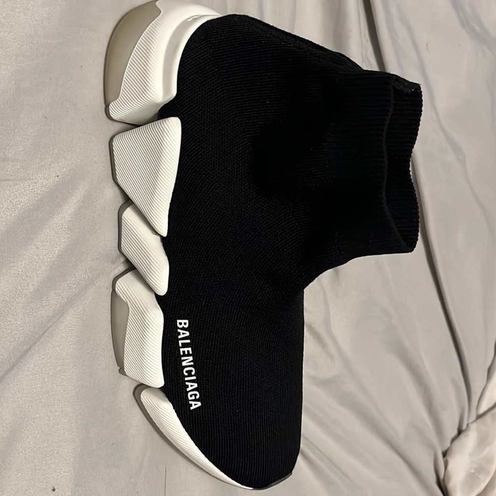 Balenciagas Size 8 News authentic